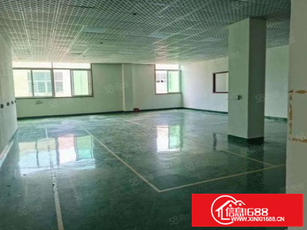福永楼上520平精装厂房停车方便光线充足适合任何电子行业