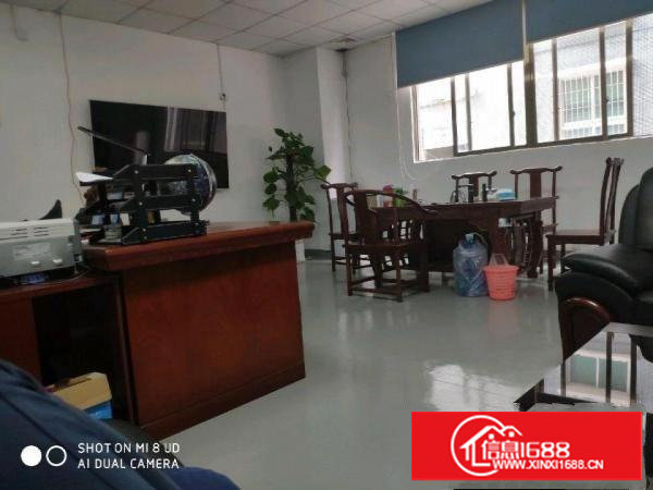 一楼厂房出租，装修完好，已办理环评报告证书