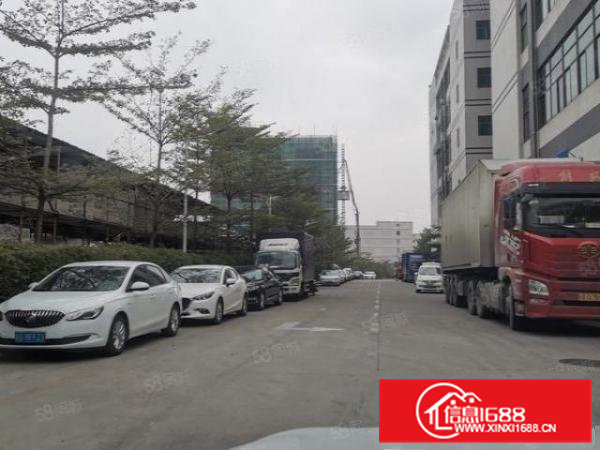 凤岗雁田原房东标准厂房楼上空出1500平方实际面积精装修出租