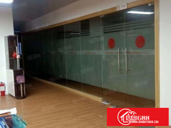 龙华大浪独门独院厂房出租二楼1600平。