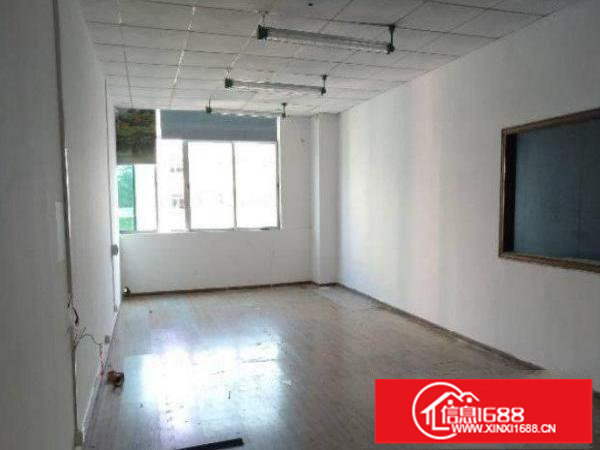 龙岗高速出口新出原房东厂房1980平方低价出租