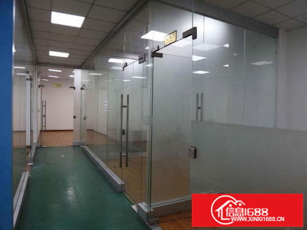 出租龙岗区坂田正规工业园188平方,可用于厂房/仓储/办公