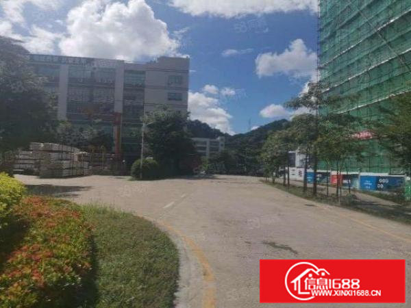 凤岗新出2楼880平厂房，标准厂房带消防喷淋！