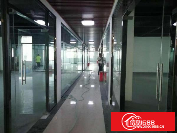 大浪华荣路附近楼上全新装修厂房办公室200平出租