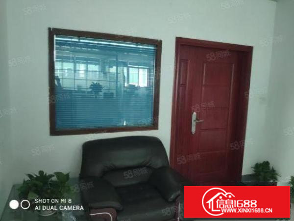 大浪华荣路650平精装修厂房出租