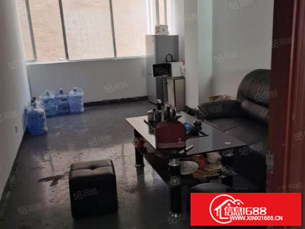 桂花村原房东三楼600平方，厂房出租