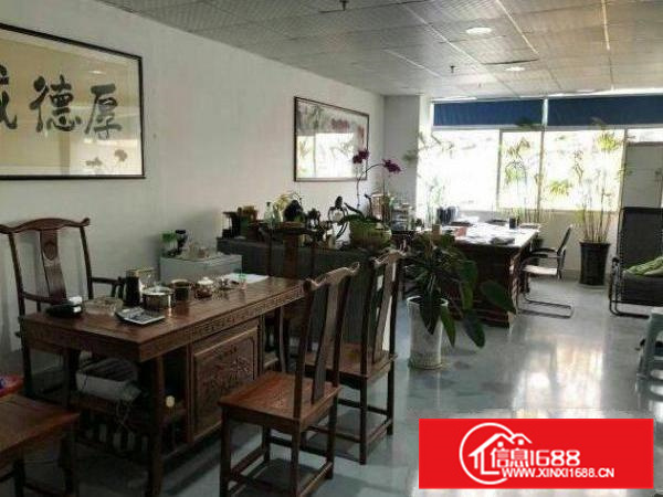 松岗群北村新出1楼930平厂房空地免费