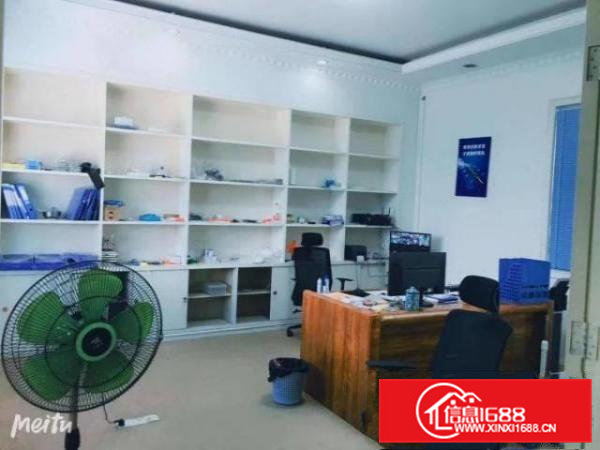 出租凤岗镇凤岗中心350平方厂房带水电简单装修价格便宜