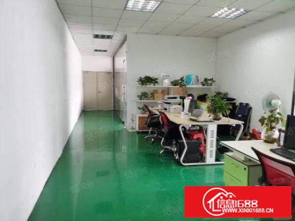 龙华区观澜福前路边二楼带办公室装修一整层标准厂房招租。