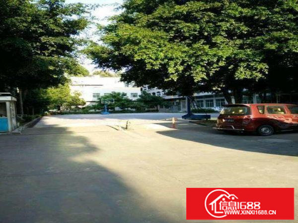 横岗二楼680m2带装修厂房招租