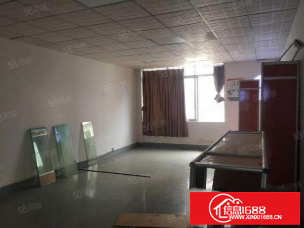 福永塘尾大型工业区楼上精装1600平厂房出租，拎包入驻