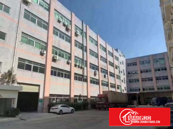 石岩地铁口附近原房东厂房出租，价格优惠，园区空地大