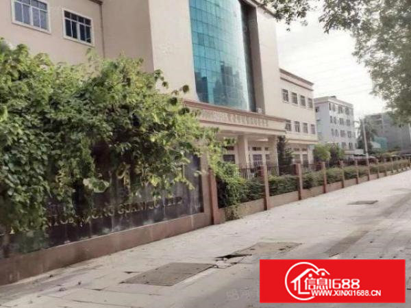 东坑新出带红本原房东9成新独院厂房3层半面积8300平方