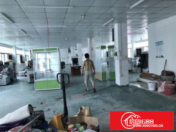 观澜新田楼上1500平厂房出租16块