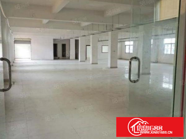 东门路楼上厂房出租，水电齐全