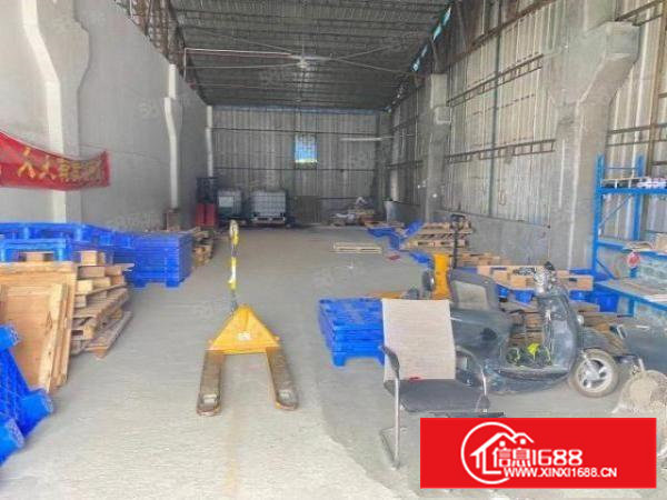 石岩水田新出1楼385平厂房，门口空地大，大车进出方便