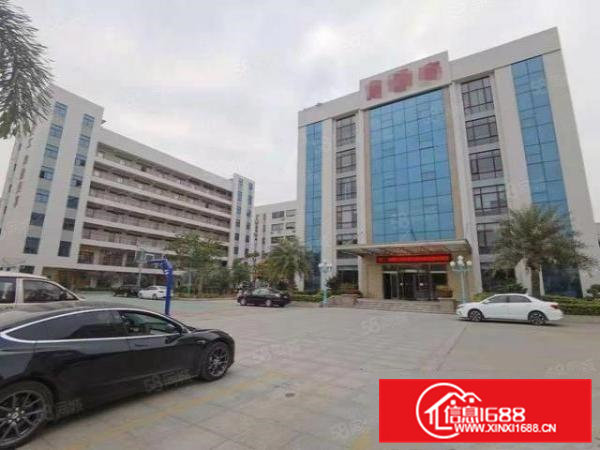 凤岗雁田楼上2000平米带装修拎包入住无转让费厂房仓库出租