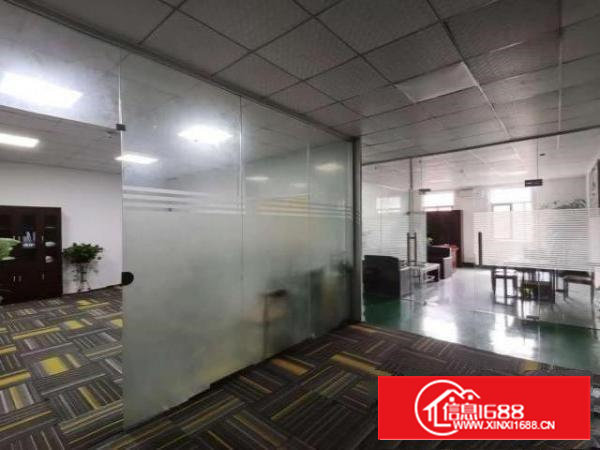 石岩松柏路罗租楼上700平精装修实际面积出租，