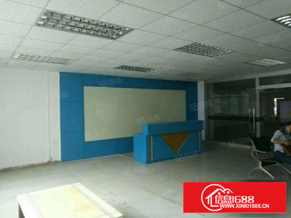 沙井共和第二工业区，3楼整层2000平米带装修厂房招租