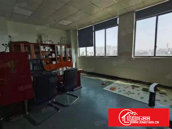 绿色地坪漆精装办公室水电齐全塘厦沙湖三楼厂房出租600