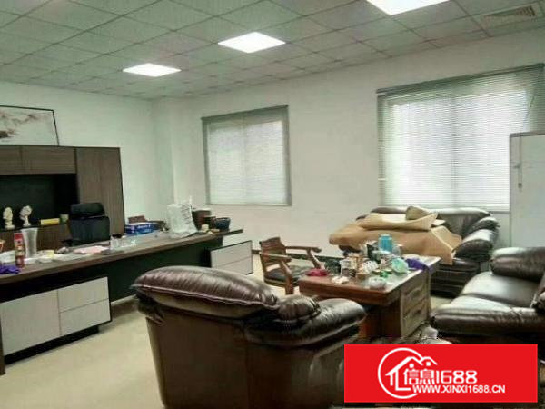 常平现成装修厂房2000平方