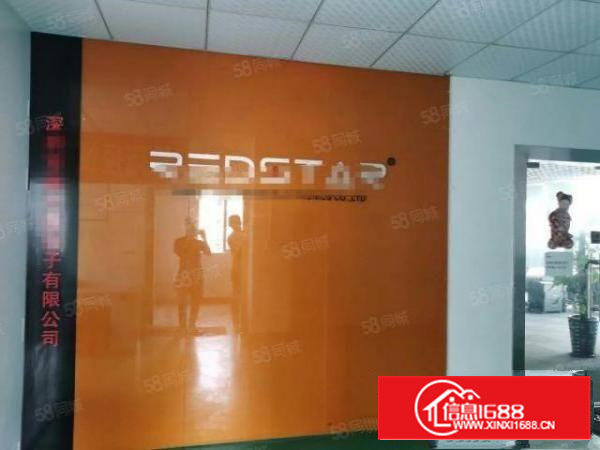 石岩地铁口楼上精装修1000平厂房出租，原房东零公摊无转让费