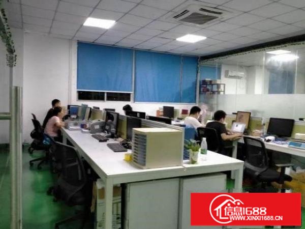 龙华新区龙华汽车站旁边楼上精装厂房办公室1280平，拎包入住