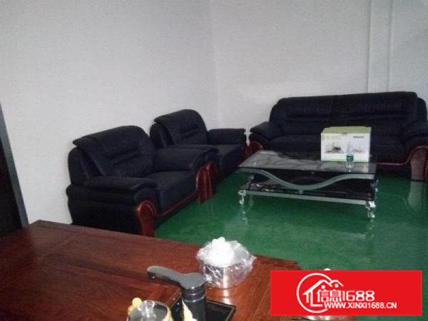 清溪松岗原房东独门独院2500平米厂房，水电齐全