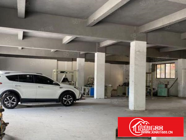 寮步莞樟路边标准独院厂房招租一楼800平方，交通非常方便！