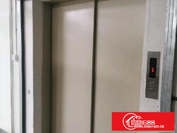 企石新南第二工业区主干道旁，二楼整层出租，全新装修