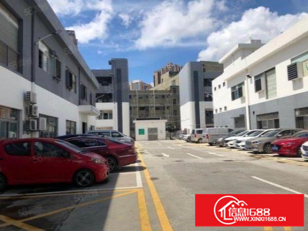 石岩北环路，一楼经典小户型220平，带办公室