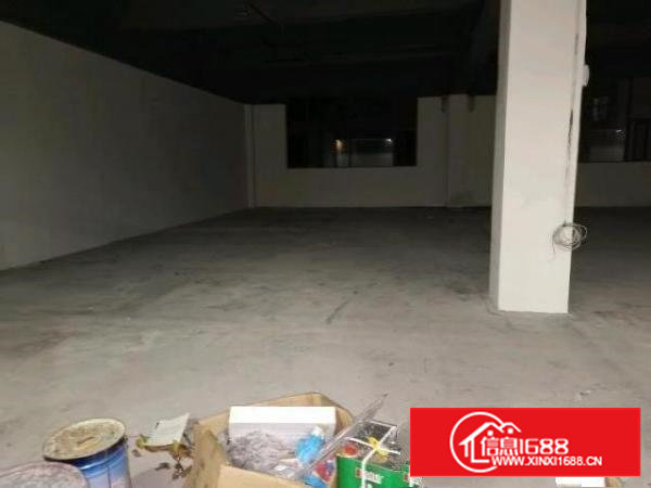 地铁口附近，高端厂房出租，写字楼、办公室随你改