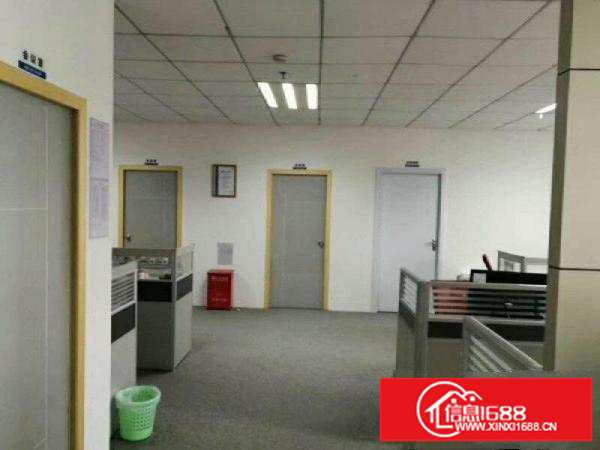 平湖富民工业区附近即将空出楼上精装修700平米招租