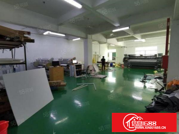 坂田岗头2楼精装修厂房出租，550平米