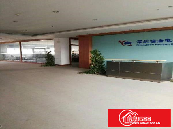 龙岗南约精装修厂房1800平方米