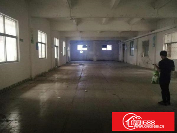 容桂厂房有现成办公室，出去就是大马路