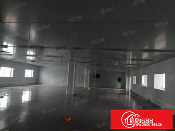 大岭山新出无尘车间楼上1200平方厂房出租,现成办公室装修!