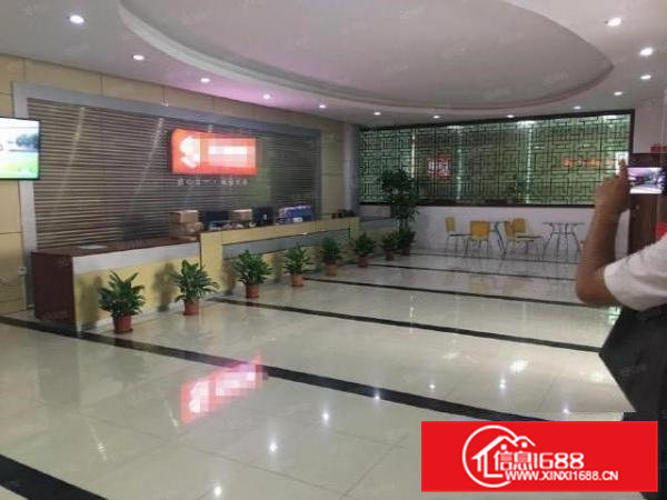 桥头岭头社区新出楼上1100平方带精装修厂房出租