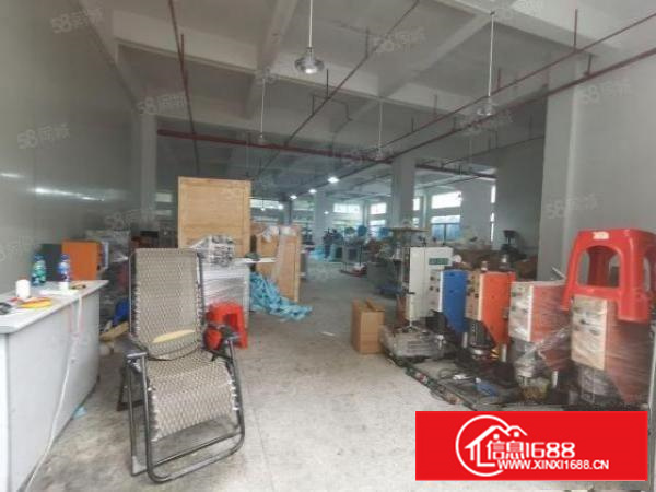 东城汽车东站附近新出一楼1000平6米高，可分租交通方便