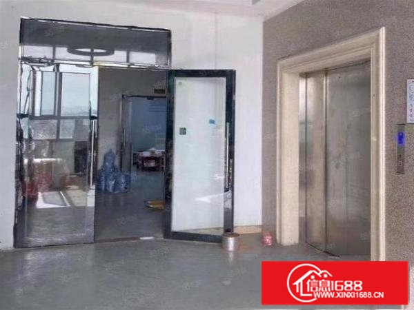 黄江梅塘社区楼上精装1080平厂房出租业主直租