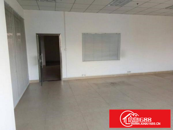 高埗芦溪工业园分租二楼整层1450平米，现有装修