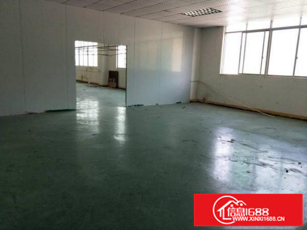 凤岗黄洞电子、五金厂房出租1500平方，公摊小！