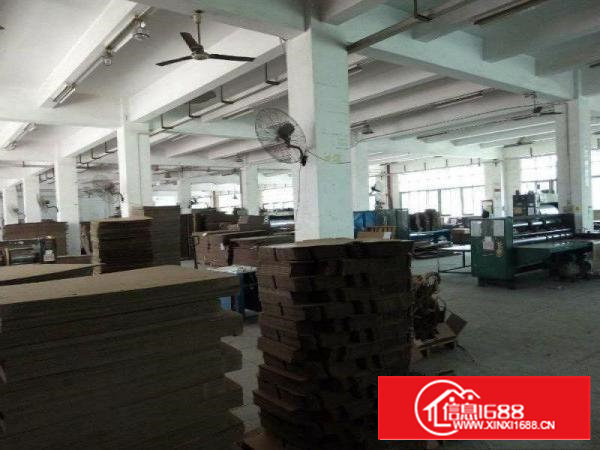 沙井二楼1000平带2吨货梯，有吊机口，产证齐全