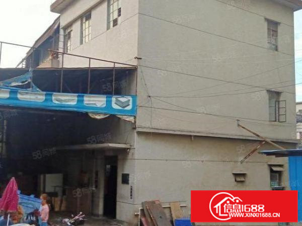 凤岗镇汽车站附近独门独户带现成装修两层半厂房2300平米出租