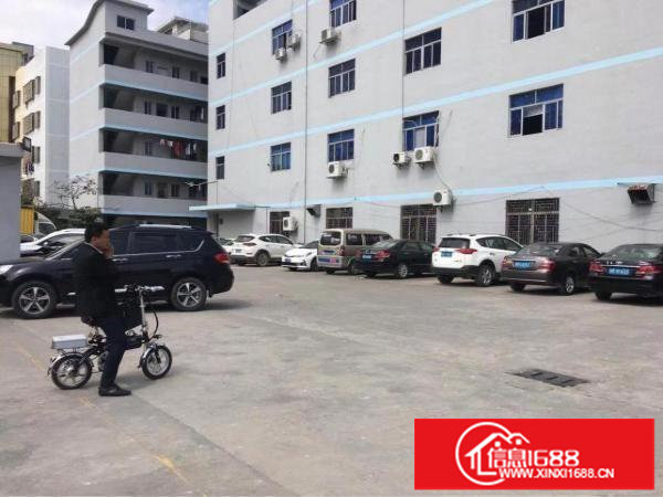 横岗地铁站附近一楼厂房1430平米出租