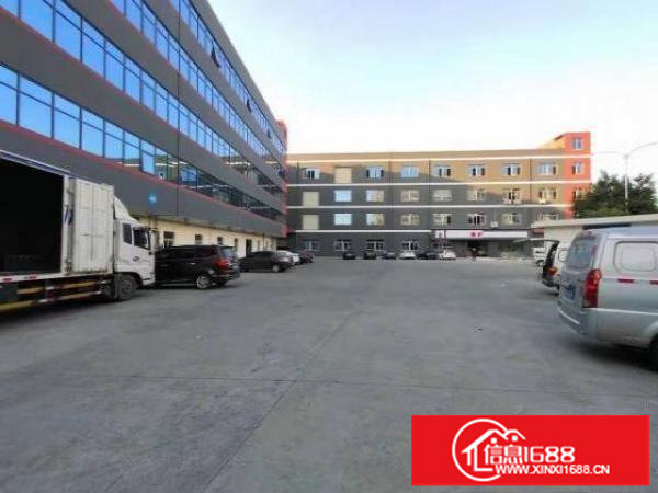 龙岗南联原房东楼上2000平方实际面积出租带装修有电梯可分租