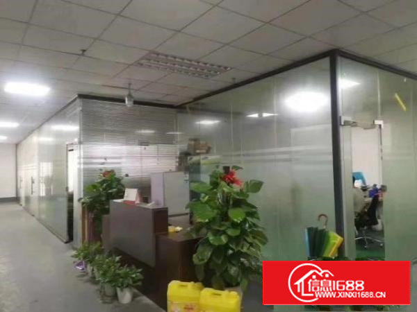 宝安沙井后亭地铁口附近楼上560平方带装修厂房出租