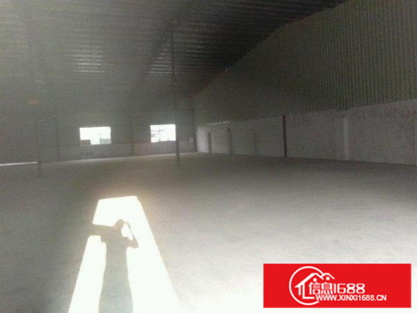 常平独院砖墙到顶，钢结构带行车，厂房5000平米