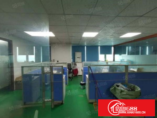 松柏路边大型工业园新出楼上420平无尘车间招租，水电消防齐全