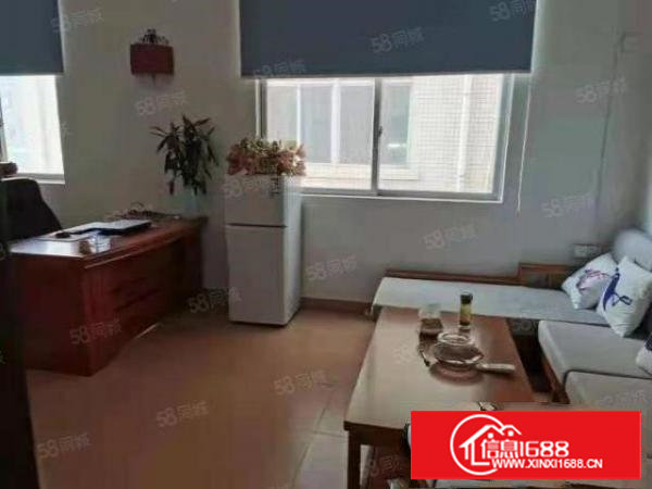 靓盘出租！长安厦边楼上新出700平方，带有办公室，卫生间独立